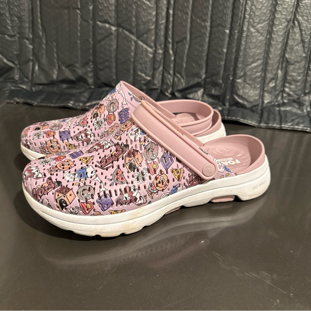 Skechers Foamies Go Walk 5 Womens Clog Sandals Dogs Puppies Lavendar Size 9